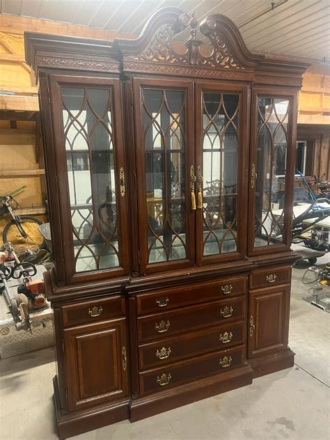 Mahogany Dining Tablechina Cabinet Set Dining Tables And Sets Windsor Region Kijiji