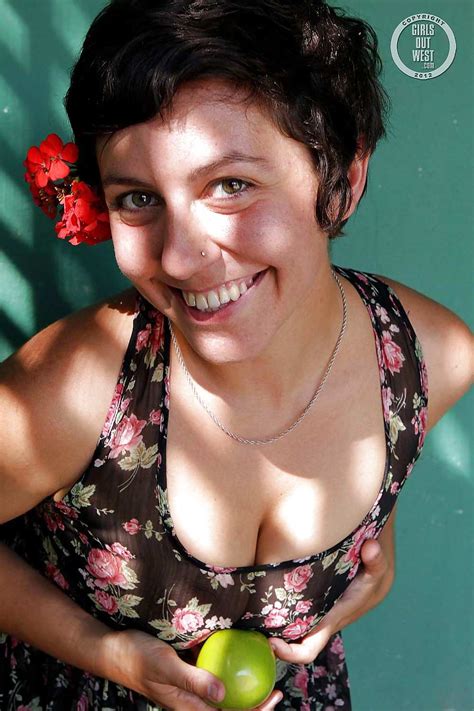 Amateur Cutie Finger Ihre Haarige Fotze Porno Bilder Sex Fotos XXX Bilder 1118429 PICTOA