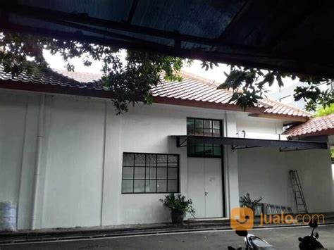 Gedung Di Panglima Sudirman Lokasi Strategis Di Surabaya Pusat Di Kota