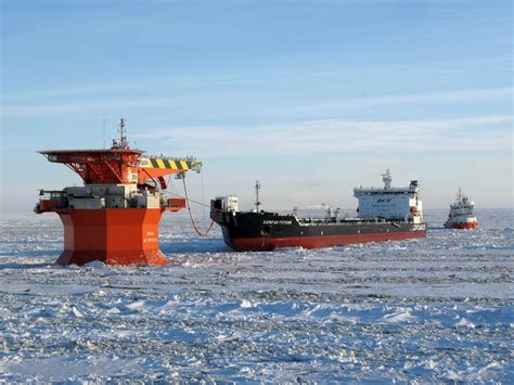 Navios Quebra Gelo Jornal Pelicano