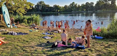 Finał konfliktu na plażach nad jeziorem Rokola Władze wprowadzają zakaz