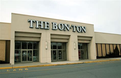 The Bon-Ton takes 10 percent sales hit in October - lehighvalleylive.com