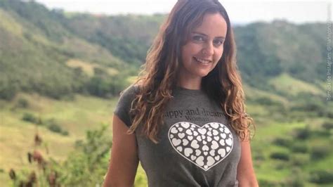 Liliana González sube la temperatura con foto en diminuto bikini