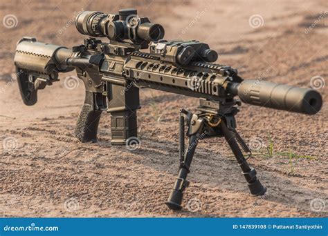 Midlenght Rifle Ar15 Stock Photo Image Of Handgun Military 147839108