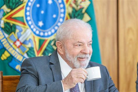 Lula cobra acordo entre Lira e Pacheco para agilizar tramitação de MPs