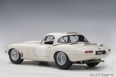 Jaguar Lightweight E Type White Autoart