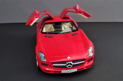 Mercedes Benz SLS AMG Revell 1 24 von Michael Töpfer