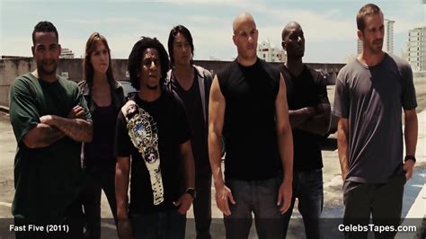 Gal Gadot Sexy Bikini