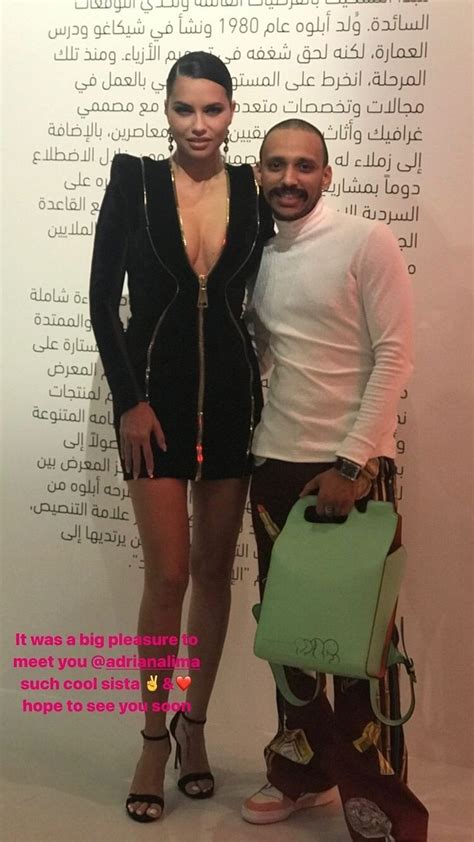 Adriana Lima Showed Tits In Deep Cleavage Photos The Fappening