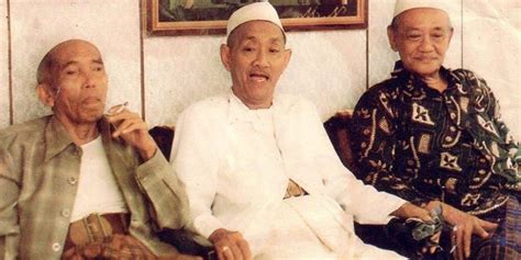 Kewalian Kiai Abdul Hamid Pasuruan Dan Kiai As Ad Media Nu Pamekasan