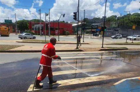 Depois de temporal dia é de limpeza e avaliação de prejuízos em Venda