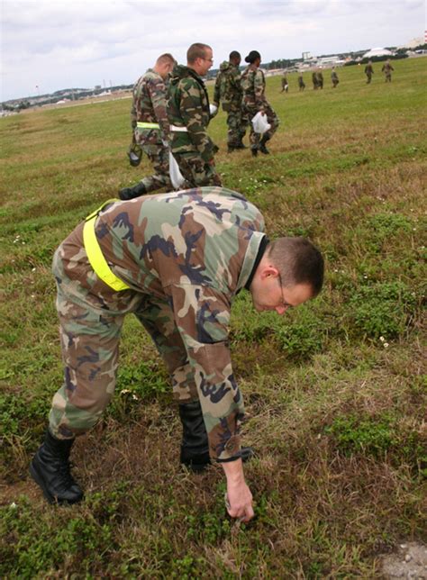 18th Wing Conducts First Fod Walk Of Year Kadena Air Base News