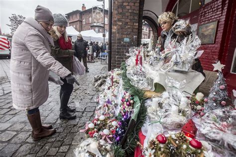 Świąteczny Jarmark na Nikiszowcu