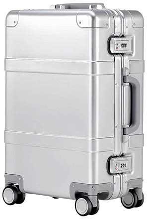 Купить Чемодан NINETYGO Metal 24", Серебряный по доступной цене с ...