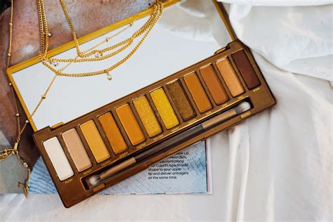 Urban Decay Naked Honey Eyeshadow Palette Review The Newbury Girl