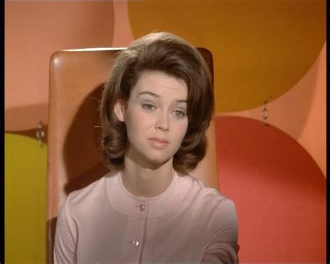 Movie Lovers Reviews Gabrielle Drake As UFO Lt Gay Ellis