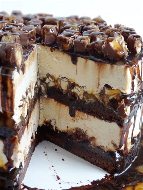 Easy Homemade Ice Cream Cake Recipe