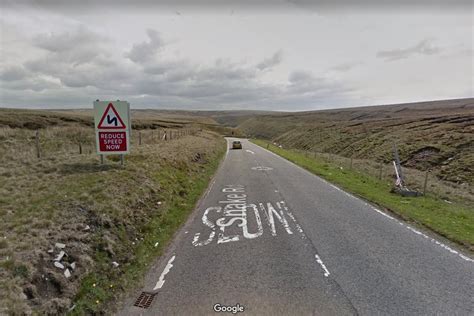 Drivers Ignore Road Signs As A57 Snake Pass Is Closed For Repairs To