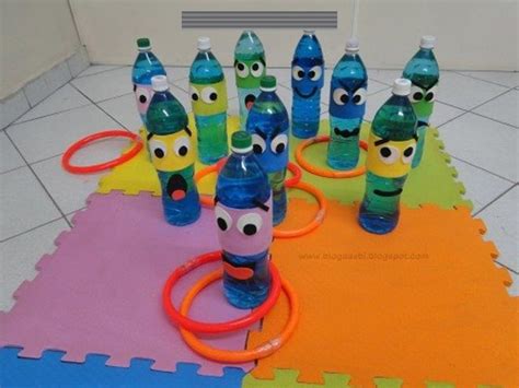 Brincadeira Com Garrafas Pet