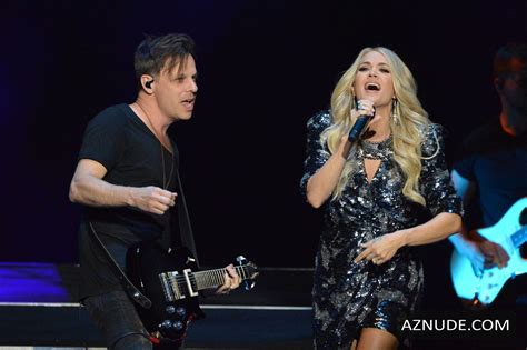 Carrie Underwood Nude Aznude