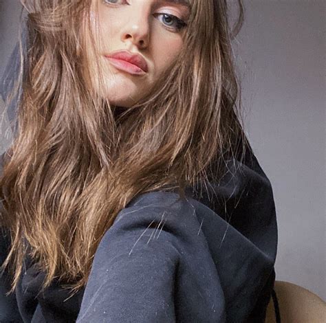 Skinny Alice Cam Model Free Live Sex Show Chat Stripchat