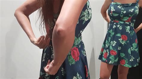 Changing In The Fitting Room And Having Fun With My Pussy XNXX