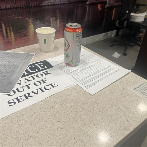 LA QUINTA INN & SUITES BY WYNDHAM HARTFORD - BRADLEY AIRPORT - Updated