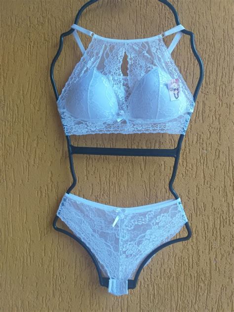 Lingerie Conjunto em Renda Calesson Sutiã e Calcinha Feminin