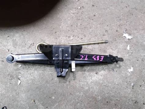 Домкрат Бмв х3 - Инструмент и оборудование в Новосибирске