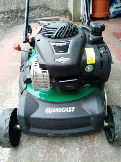 Self Propelled Petrol Lawnmower Qualcast XSZ46D SD In Cupar Fife