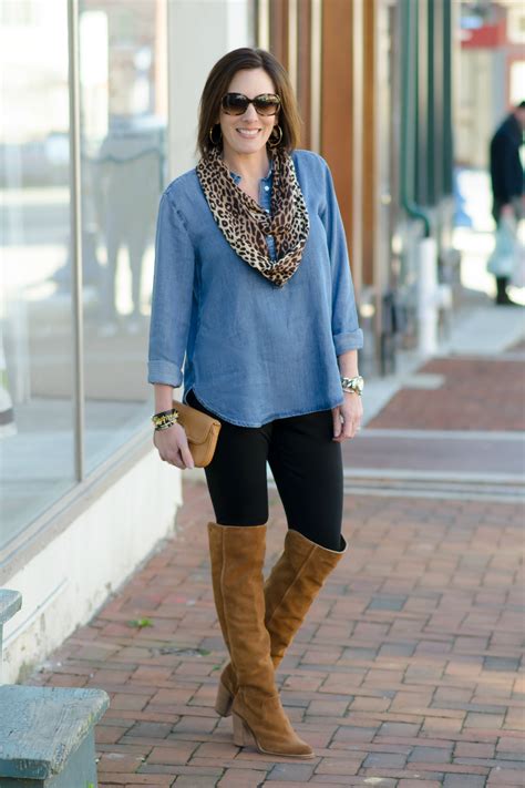 How To Wear Brown Boots With Black Pants And Dresses