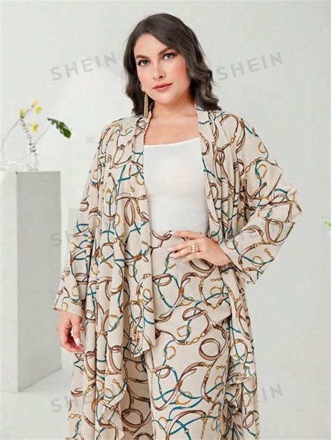 Shein Mulvari Plus Chain Print Open Front Coat And Pants Without Cami Top