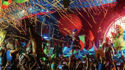 El festival elrow regresa a Valencia en formato XXL 20 horas de música