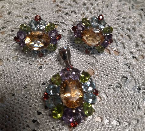 Комплект - серьги и кулон. Серебро, натуральные камни купить в интернет ...