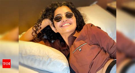 Anupama Parameswaran Why Does Anupama Parameswaran Shares Nude Pics Times Of India