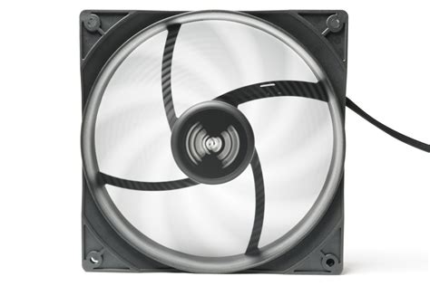 be quiet! Pure Wings 3 140mm PWM high-speed im Test - Hardware-Helden