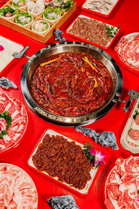 AROMA HOT POT Updated October Reviews Photos S Clark St Chicago