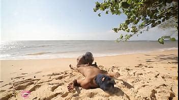 Bano Thot Pidi Polla Mientras Perreaba Y Hac A Ejercicios Desnuda En La Playa Xvideos