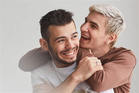 Qué significa el término twink y por qué es tan popular actualmente Gay Latin News