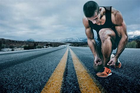 shallow, focus photography, man, black, tank, top, holding, shoe | Piqsels