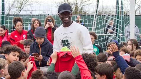 Forbes Sadio Man Dans Le Top Des Sportifs Les Mieux R Mun R S