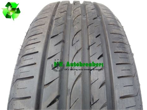 195 60 15 Roadstone 88H (Eurovis Sport 04)