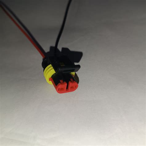 Разъем к соленоиду блокировки заднего хода,поворотнику Ваз Лада Калина ...