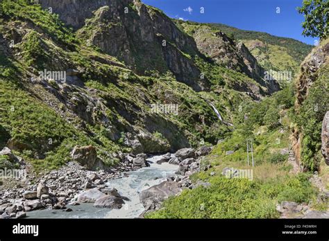 Himalayan Valley Stock Photo Alamy