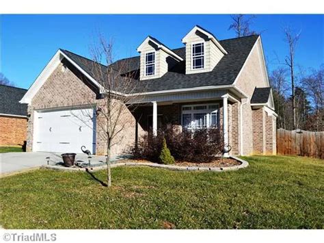739 Stafford Park Dr Kernersville Nc 27284 ®