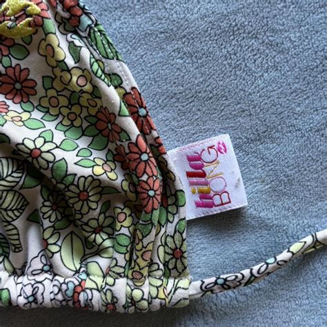 Vintage Billabong Bikini Top Size Small Super Cute Depop