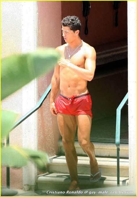 BannedMaleCelebs Cristiano Ronaldo Nude Photos