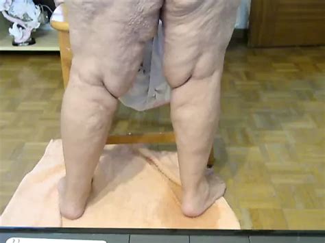 Gran Culo Gordo De Abuela Bbw Ella Tiene A Os Y Me Deja Jugar Con Su Trasero Xhamster