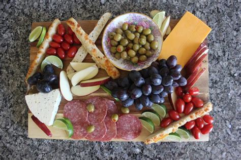 How I Make A Cheese Plate For A Party - Budget Savvy Diva