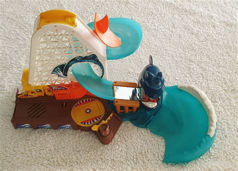 Pista Hot Wheels Parque Do Tubar O Brinquedo Mattel Usado Enjoei